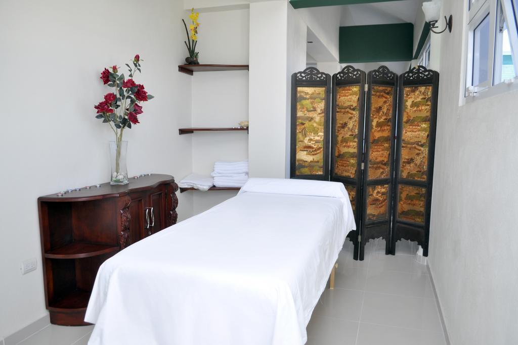 Hotel Sinai Nagua Exterior photo